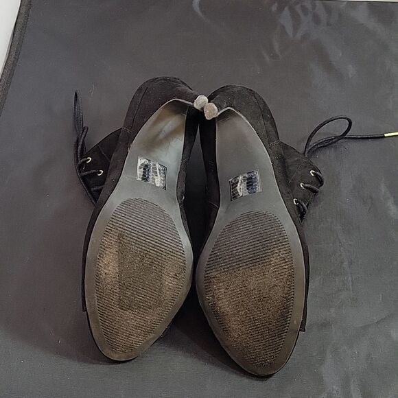 FOREVER 21 SUEDE LACE UP FRONT STILETTOS HEELED BOOTIE - Picture 11 of 13